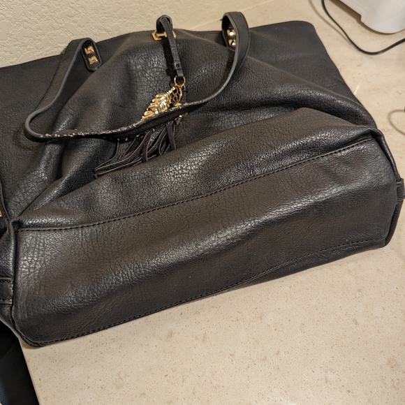 Jessica Simpson purse - Picture 7 of 8